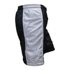 ´Seitenansicht Basketballhose schwarz/weiß